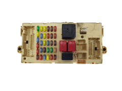 Fuse Box Alfa Romeo 60698377 NPL 46558758 Magneti Marelli