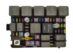 Fuse Box Kia AK-3704 04204N
