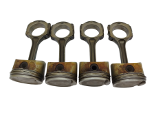 Connecting Rods Kit Tłoki 7701474855 7701476471 K4M801 1.6 Renault