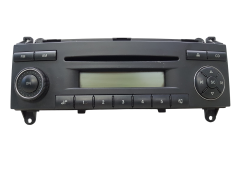 Radio CD Player VW Crafter 9068200686 BE7078 RCD 2001