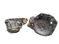 Gearbox Housing JR5140 Nissan Note NV200 1.5 dci