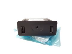 Module USB AUX Renault 280239732R New Original 1030