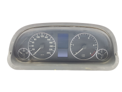 Speedometer/Instrument Cluster Mercedes A W169 1031098100 1031098101 26786