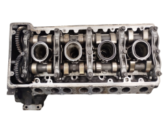 Cylinder Head Mercedes-Benz R6040160304 2.2d 604912