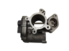 Egr Valve 8200797706 A2C5317908 2.0 dCi Renault Nissan H8200327011 1423