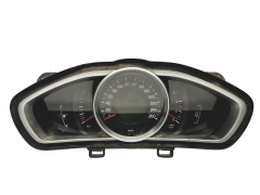 Speedometer/Instrument Cluster Volvo V40 XC60 36011338 31412873 Yazaki