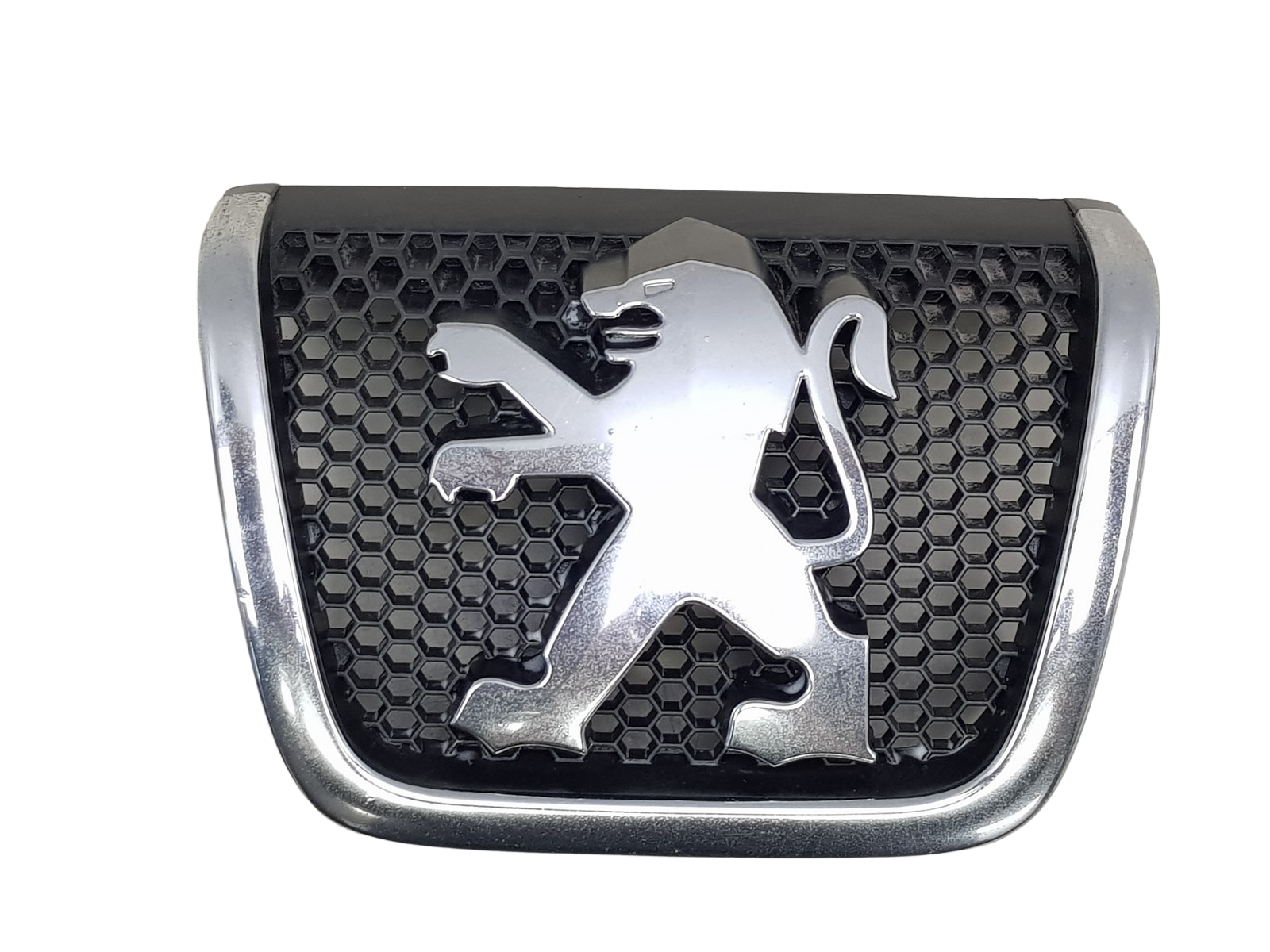 Emblem Front 9638055177 7810F6 Peugeot 607 1049 main product photo